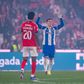 Para o FC Porto, o empate na Luz soube a derrota mas foi um mal menor. Quatro e sete pontos de vantagem e menos uma final para jogar — Foto: IMAGO