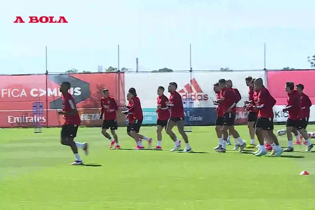 As imagens do treino do Benfica antes da receção ao Marselha
