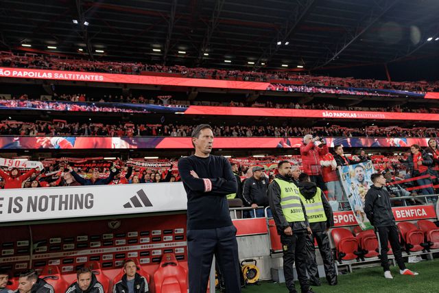 Enorme assobiadela dos adeptos para Roger Schmidt