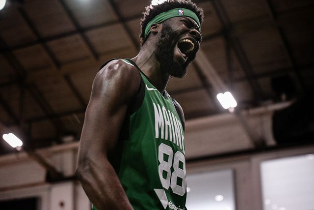 Neemias brilha na vitória dos Maine no primeiro jogo da final da G League