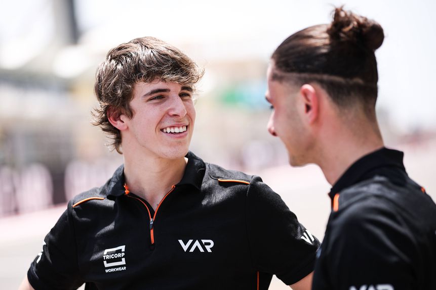 Ivan Domingues, jovem piloto português de Fórmula 3 de 18 anos