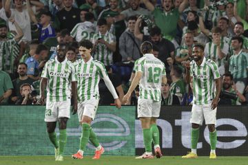 Favoritos sorriem e portugueses desesperam na UEFA Conference League