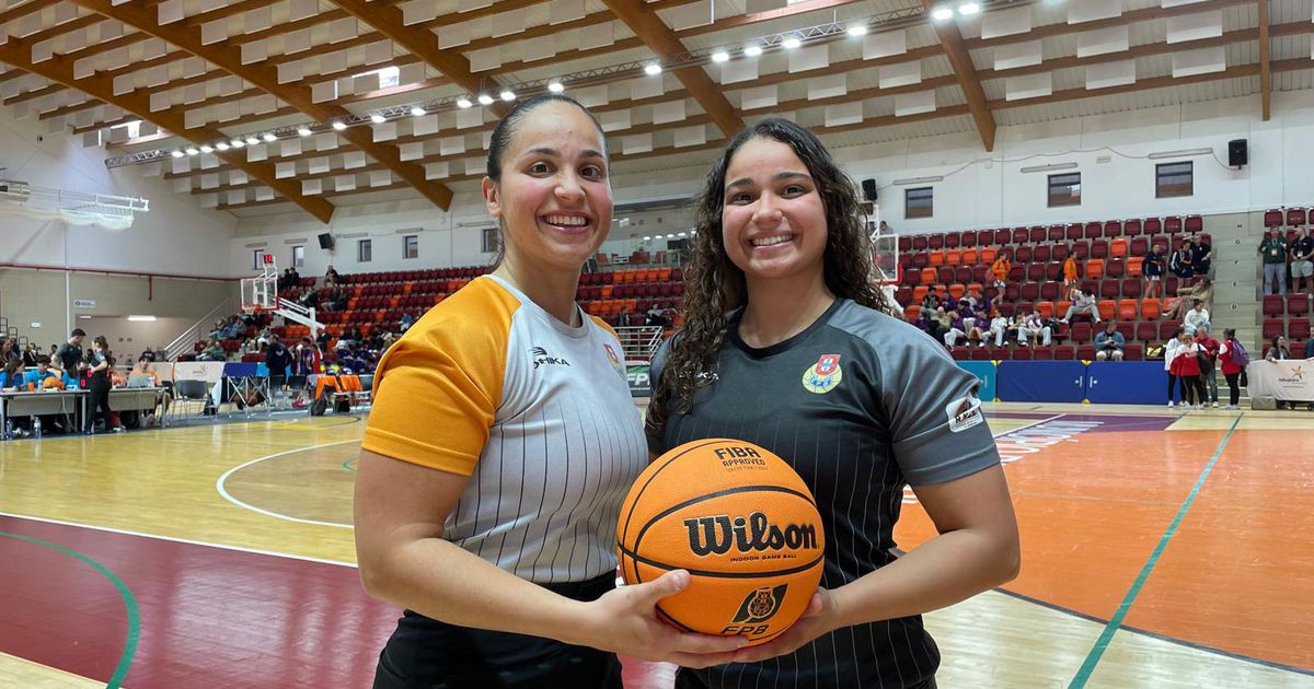 Mariana e Maria, duas irmãs árbitras: «A minha mãe diz que não é a mim que chamam nomes, é a ela»