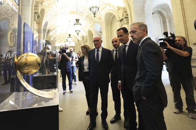 Foi inaugurada, na CM Porto, a exposição itinerante da FPF - Foto: FPF