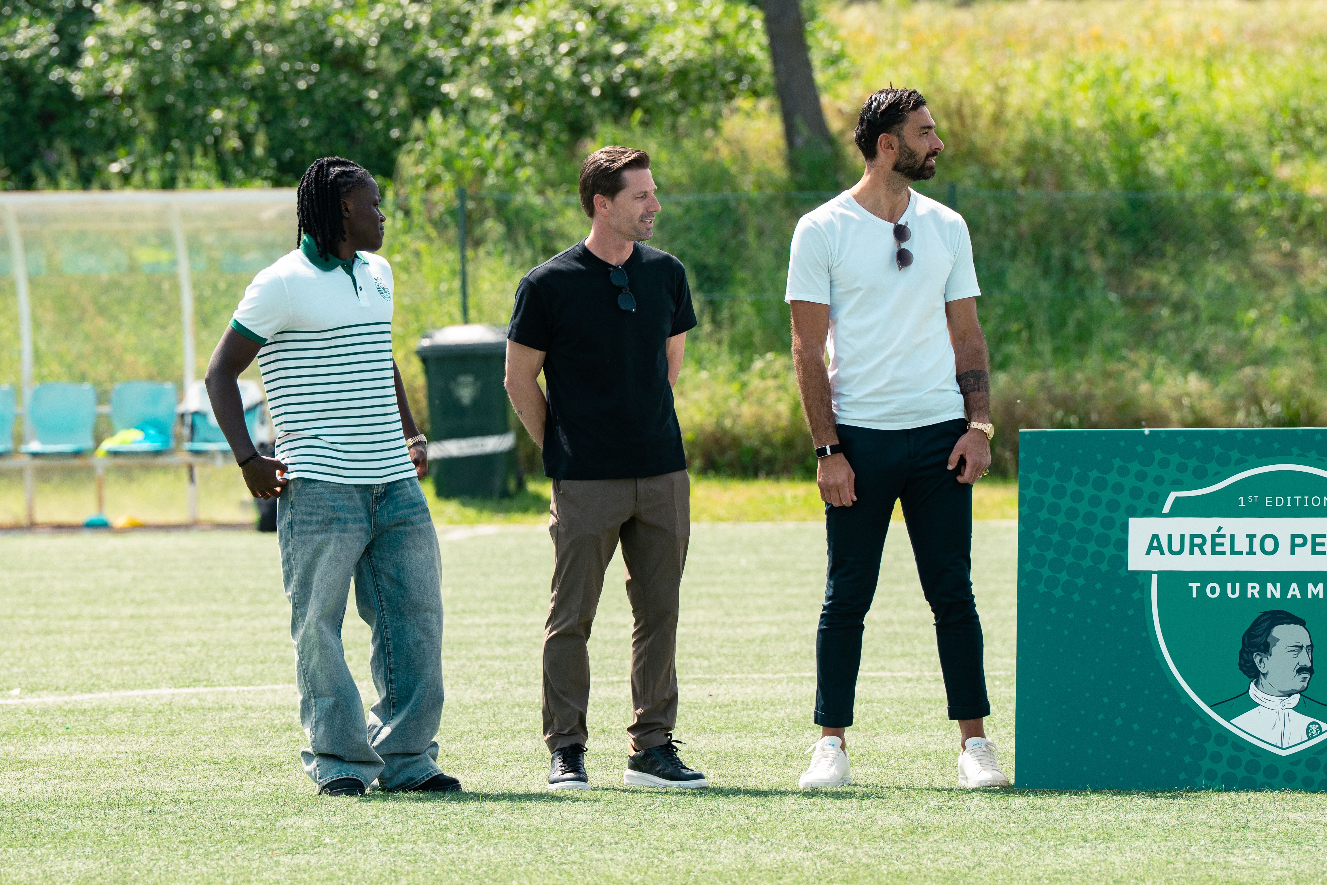 Quenda, Adrien Silva e Rui Patrício no pontapé de saída do torneio - Foto: Teófilo Afonso