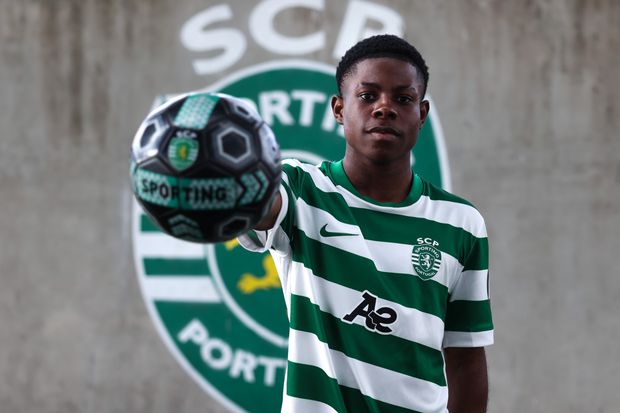 Jovem lateral tem Nuno Mendes e Pedro Porro como grandes referências - Foto: SPORTING CP