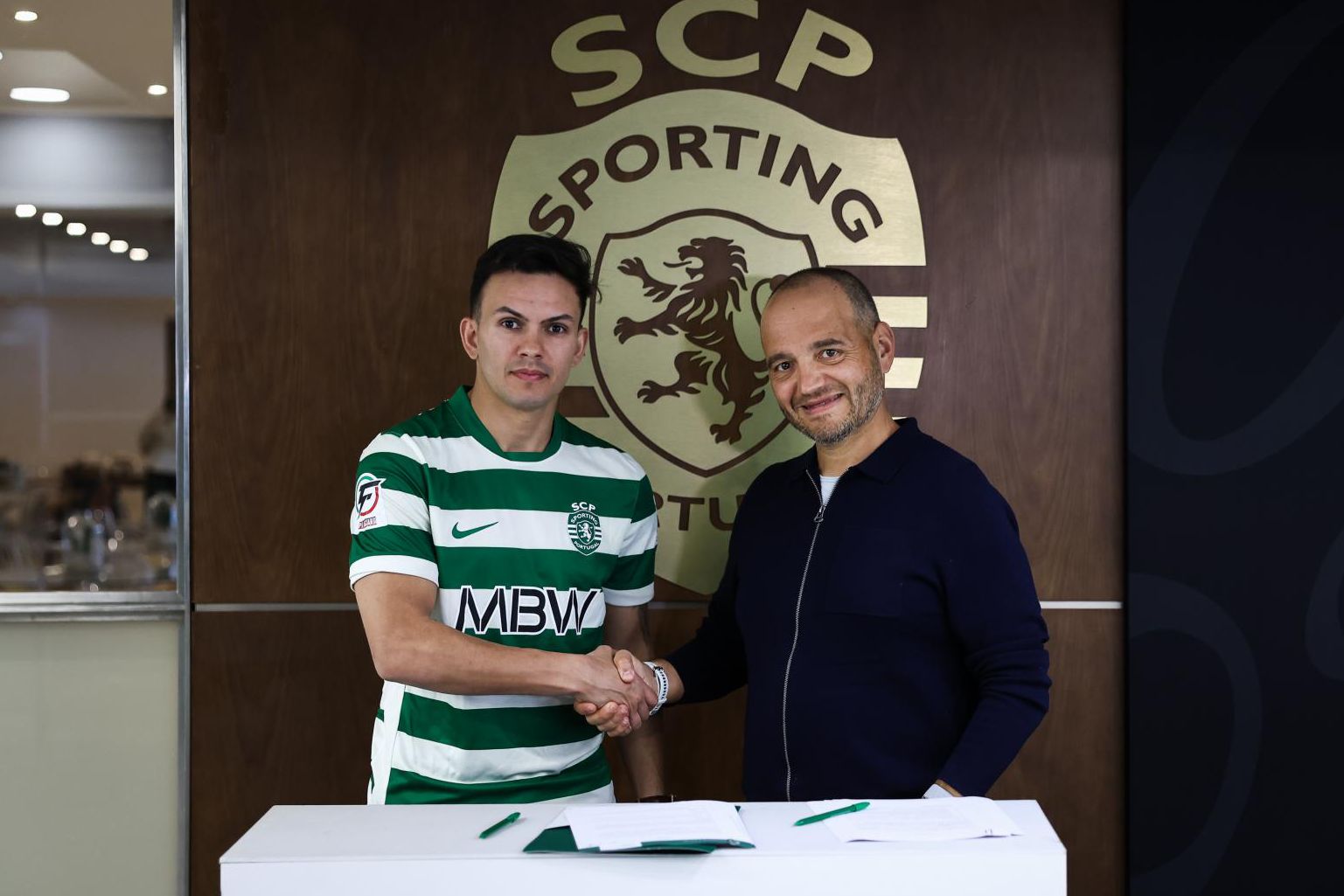 Rocha prolongou contrato com os leões - Foto: SPORTING CP