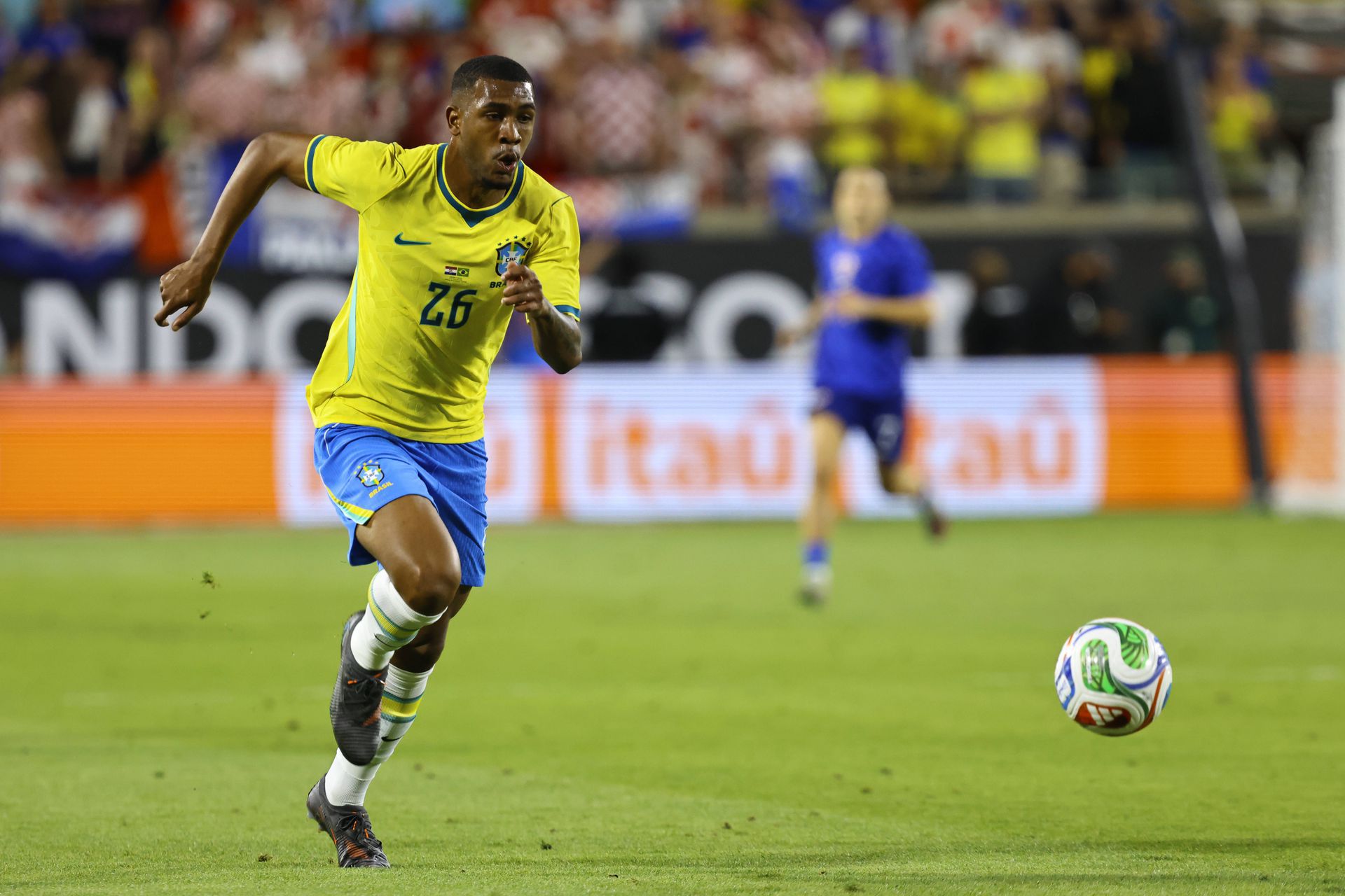 Rayan (Brasil), extremo de 19 anos do Bournemouth - Foto: IMAGO