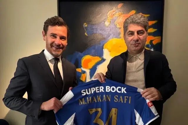 Hakan Safi com Villas-Boas - Foto: Instagram/Hakan Safi