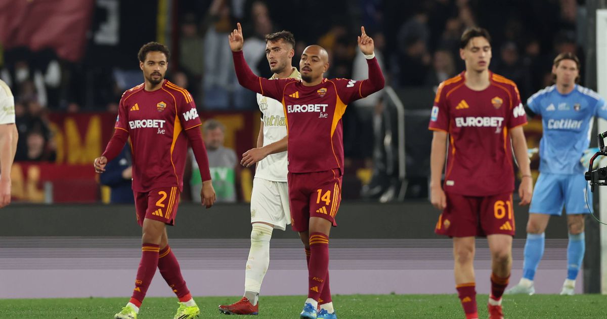 Vitória confortável da Roma com 'one man show' e 'hat-trick' de Malen