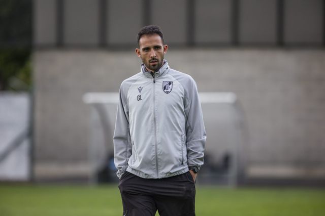 Gil Lameiras cumpre este sábado um mês no comando técnico dos conquistadores - Foto: Vitória de Guimarães