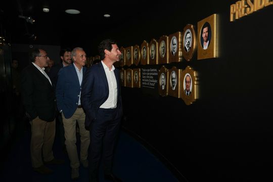 Equipa de André Villas-Boas visitou museu do FC Porto