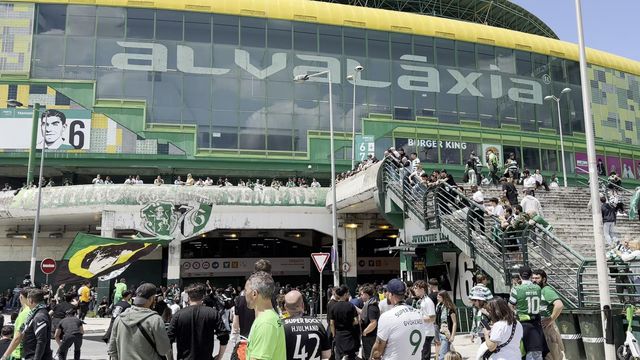 Assim está o ambiente em Alvalade