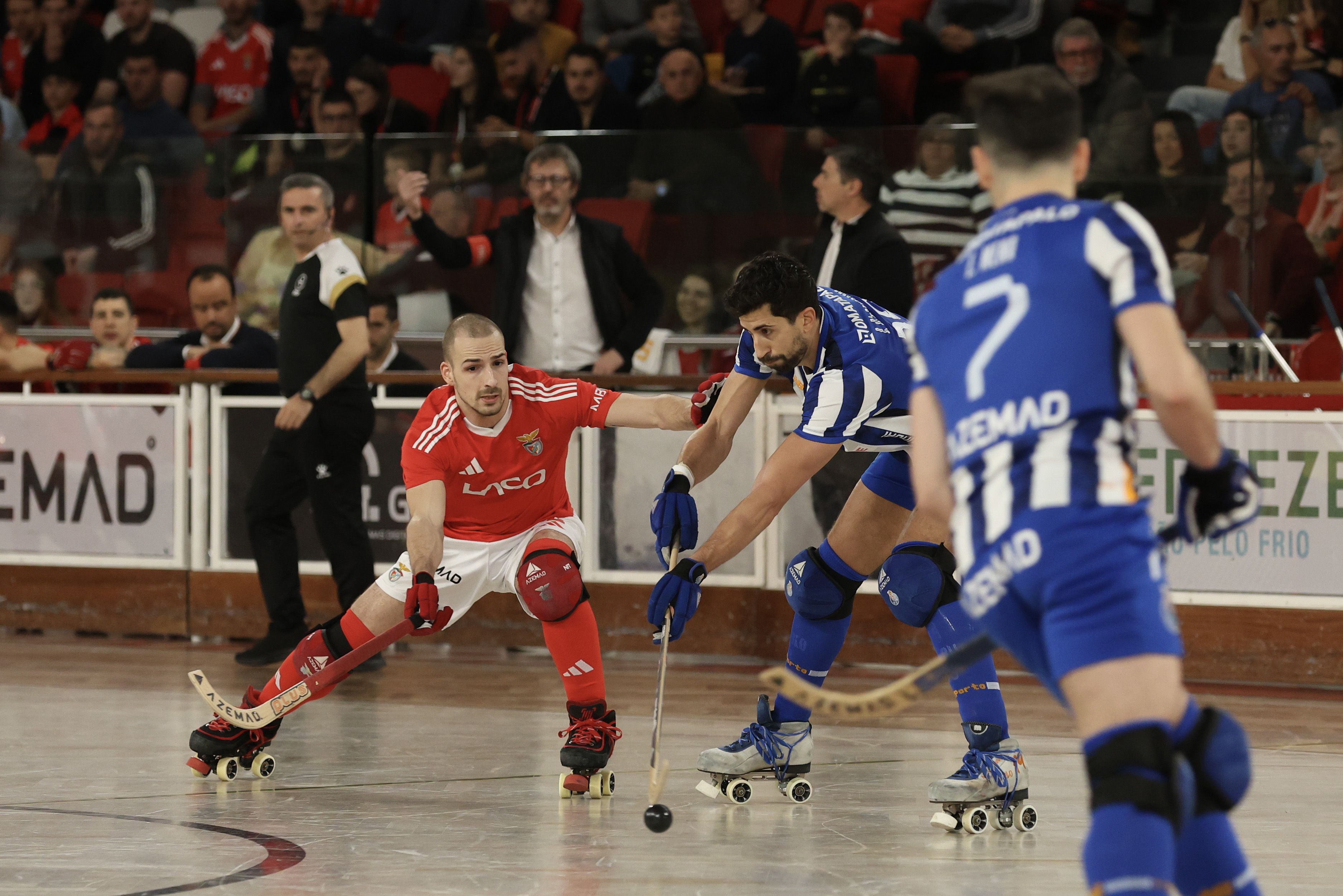 Benfica e FC Porto Buscam Vaga na Final da Liga dos Campeões de Hóquei em Patins