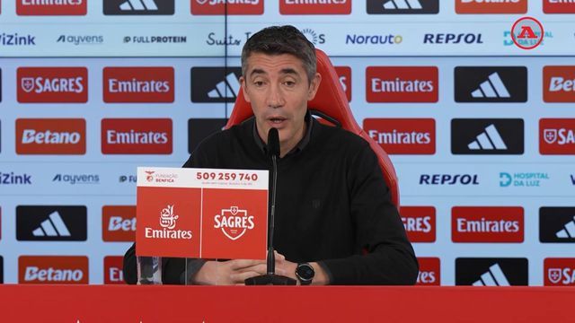 Lage revela o que disse ao árbitro no final do dérbi