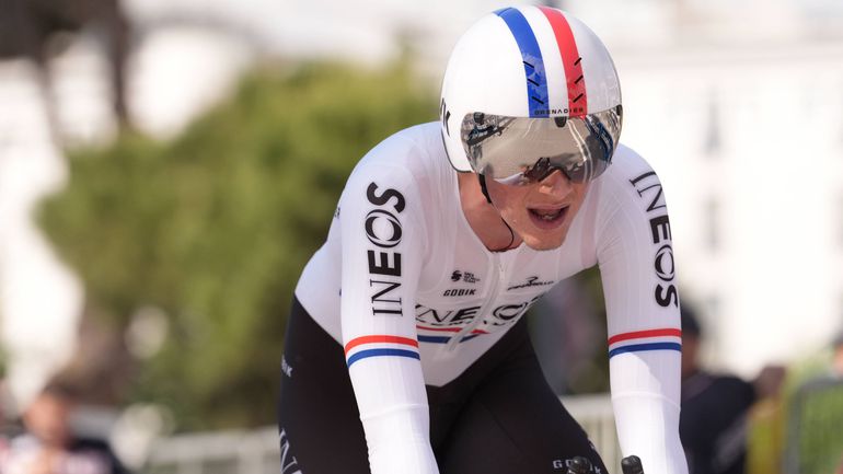 Um segundo para a história de Joshua Tarling no Giro!