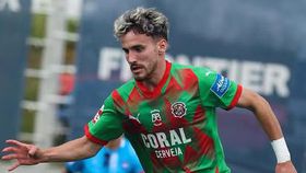 Liga 2: Oliveirense empata e adia decisão da manutenção para a última jornada