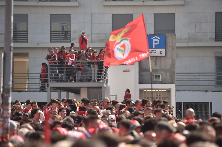 Ambiente na Luz antes do Benfica-Sporting (foto: Miguel Nunes)