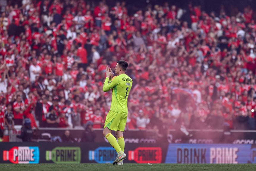 Trubin agradece apoio dos benfiquistas na Luz