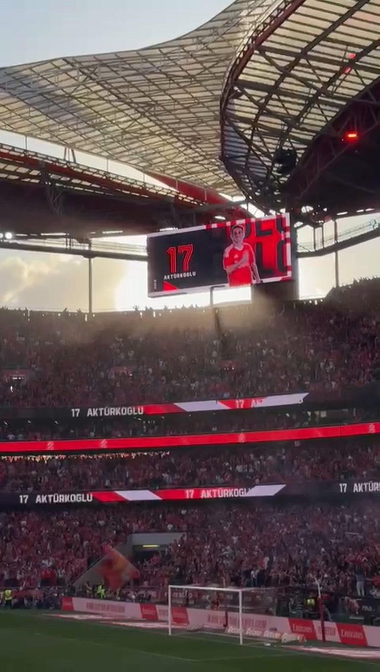 Golo de Akturkoglu leva as bancadas da Luz à loucura!