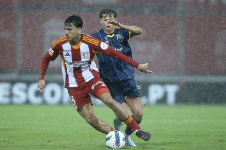 Pedro Lima, médio do Aves SAD, é cobiçado pelo Sporting - Foto: Manuel Fernando Araújo/LUSA