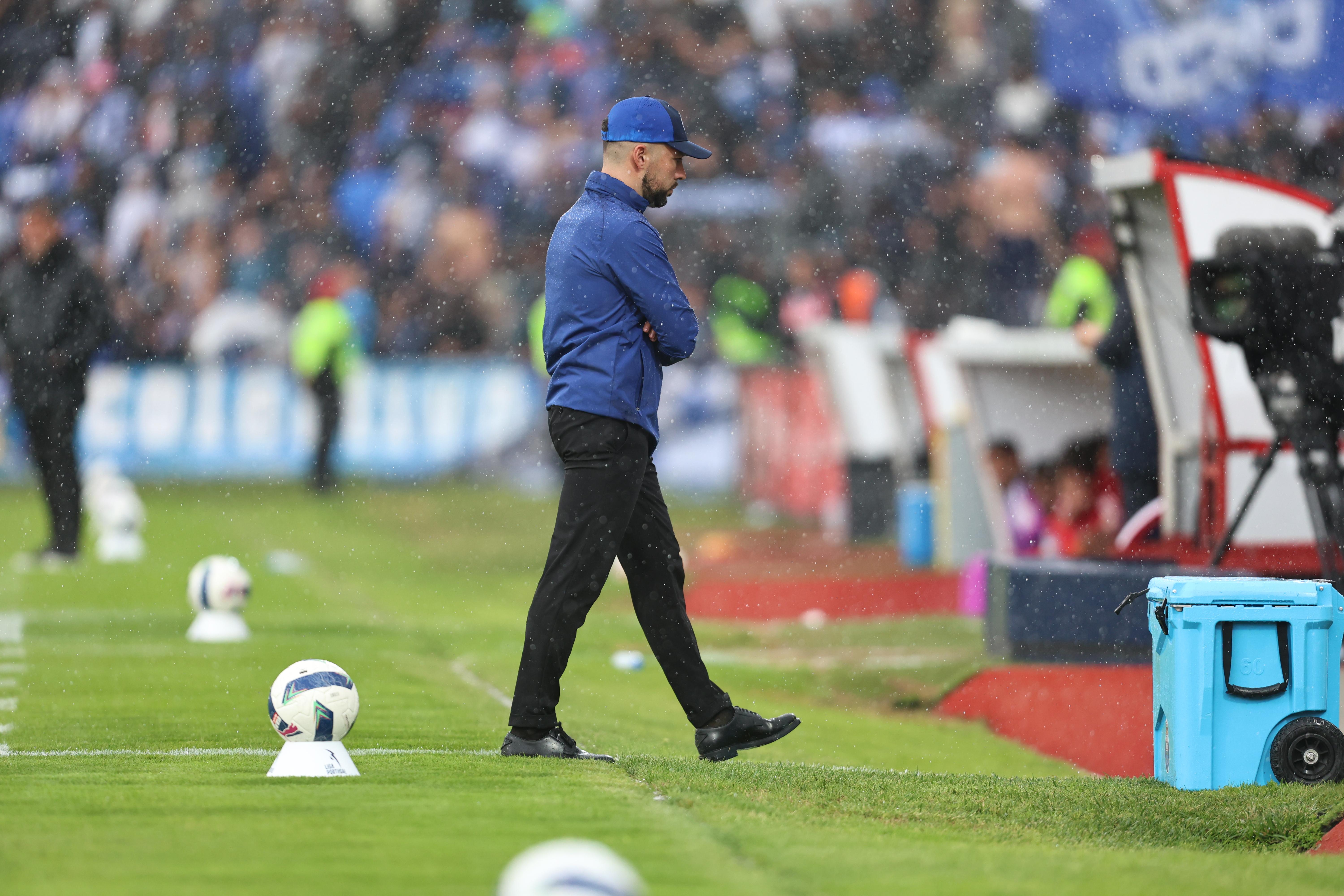 Francesco Farioli no banco do FC Porto - Foto: Liga Portugal