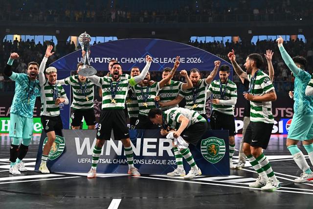 Sporting acaba com o reinado do Palma e sagra-se campeão europeu!