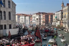 Podia ser de outra maneira? Veneza festejou assim a subida à Serie A e o título de campeão