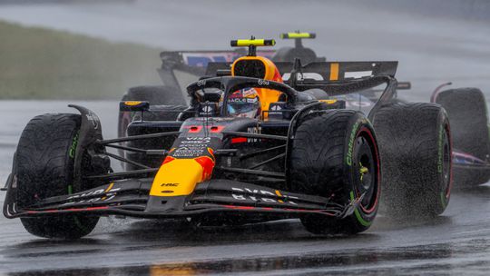 Sergio Pérez penalizado para o GP de Espanha e Red Bull multada