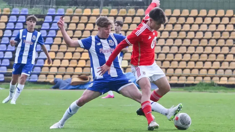 Juvenis: siga em direto o Benfica-FC Porto