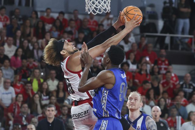 Benfica-FC Porto: siga aqui o jogo 3 da final de basquetebol