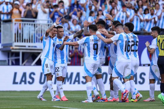 Di María dá vitória à Argentina frente ao Equador