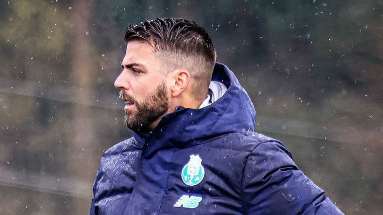 FC Porto: técnico da formação vai rumar à Alemanha
