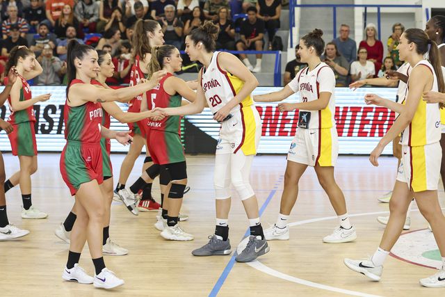 Portugal deixa boas indicações contra poderosa Espanha