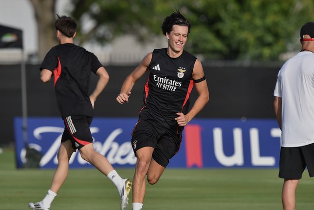 Álvaro Carreras no primeiro treino do Benfica, segunda-feira, nos EUA