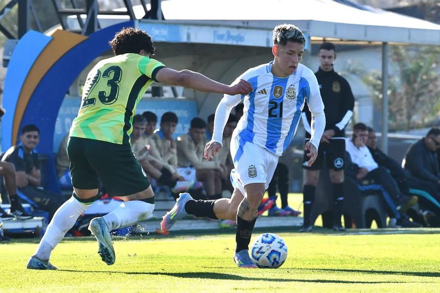 Prestianni no particular com Austrália, em Buenos Aires