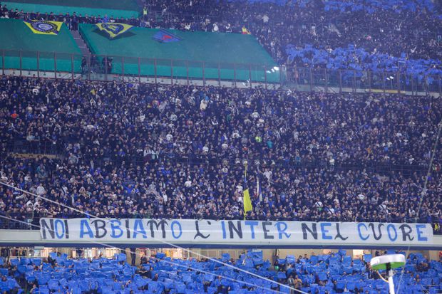 Tifo de adeptos do Inter