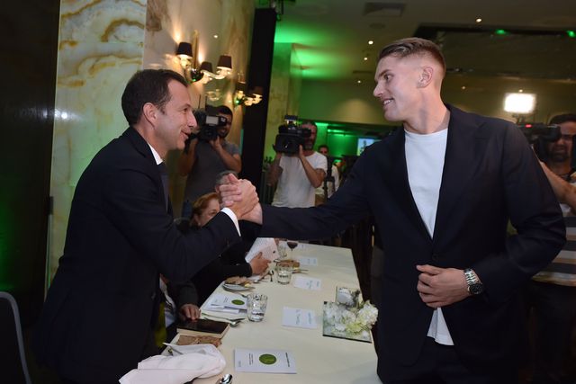 Frederico Varandas e Viktor Gyokeres na Gala Prémios Grupo Stromp, em dezembro de 2024. Foto MIGUEL NUNES