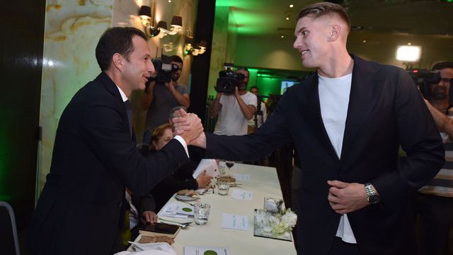 Frederico Varandas e Viktor Gyokeres na Gala Prémios Grupo Stromp, em dezembro de 2024. Foto MIGUEL NUNES
