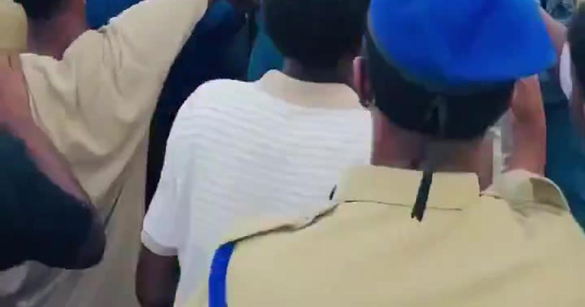 Herói nacional! Árbitro impedido de entrar nos EUA