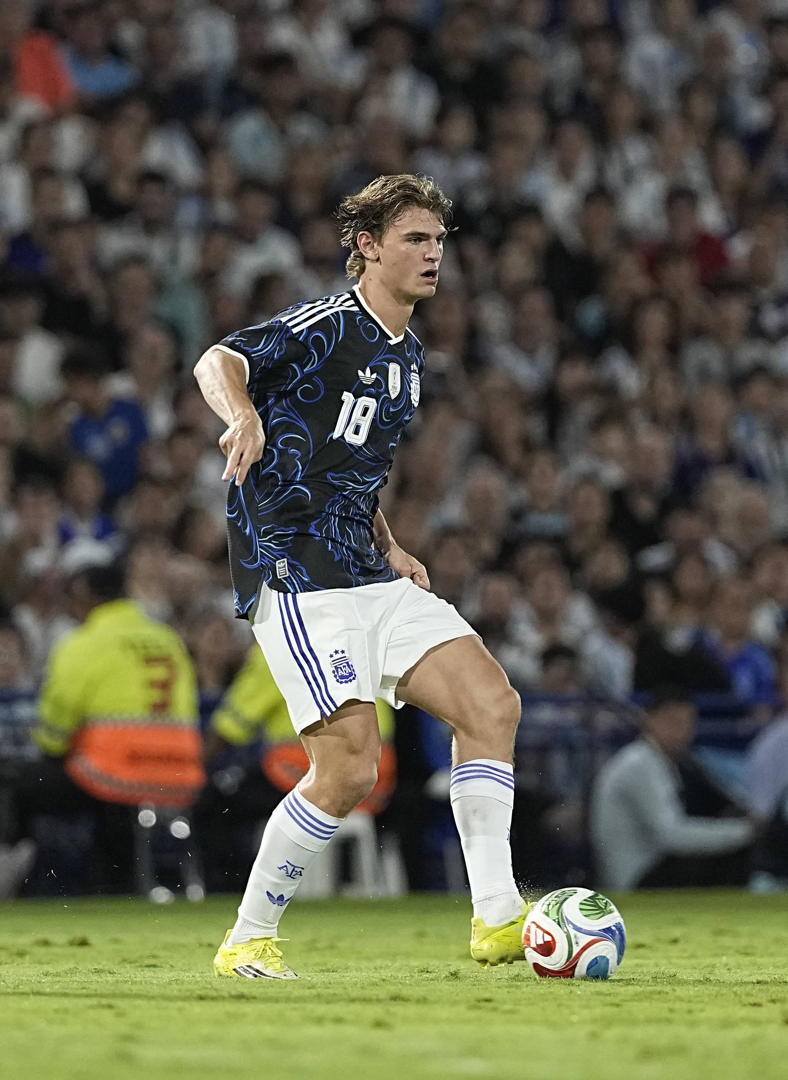 Nico Paz - nasceu em Espanha e vai representar a Argentina