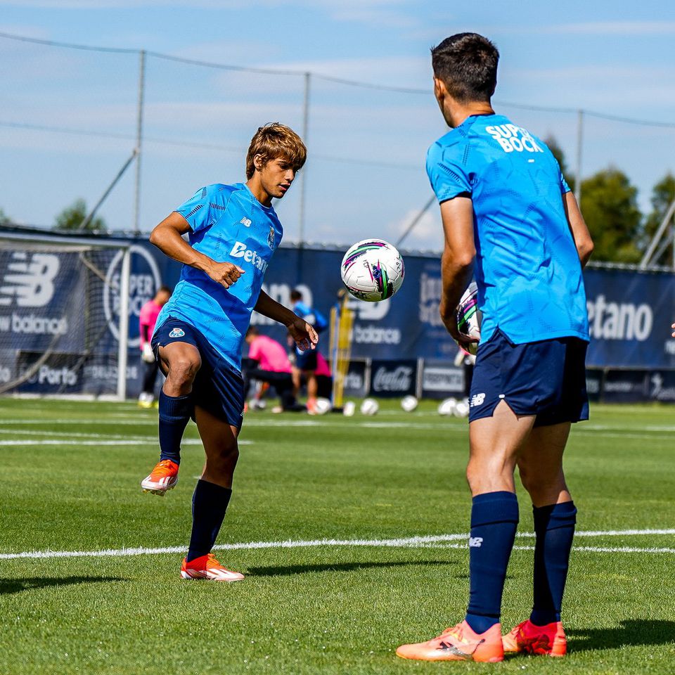 FC Porto goleia (4-0) Chaves em jogo-treino