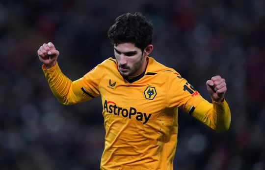 Gonçalo Guedes e Fábio Silva de fora da pré-época do Wolverhampton