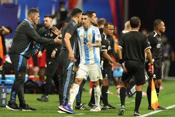 Scaloni ainda quer convencer Di María a continuar na seleção