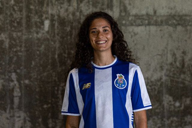 FC Porto contrata central ex-Sporting ao Valência