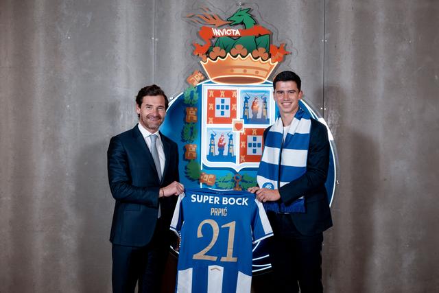 André Villas-Boas com Prpic. Foto: FC Porto