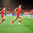 Euro 2025 Feminino: benfiquista expulsa no pleno da Noruega, Suíça apura-se de forma épica