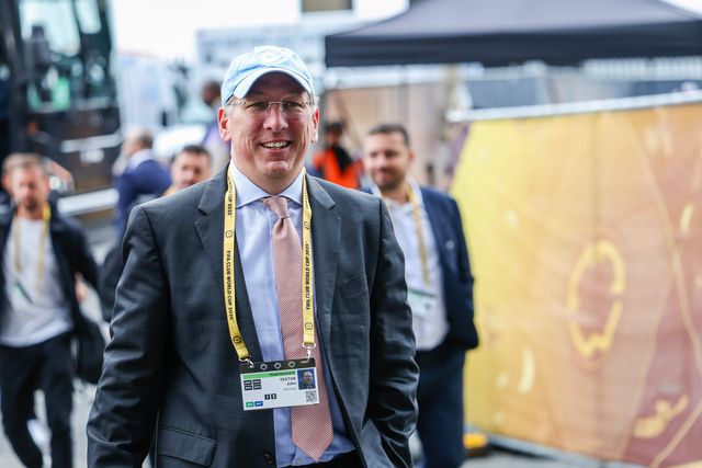 John Textor detém a empresa Eagle Football Holdings