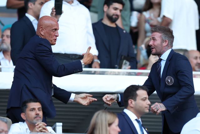 Pierluigi Collina e David Beckham