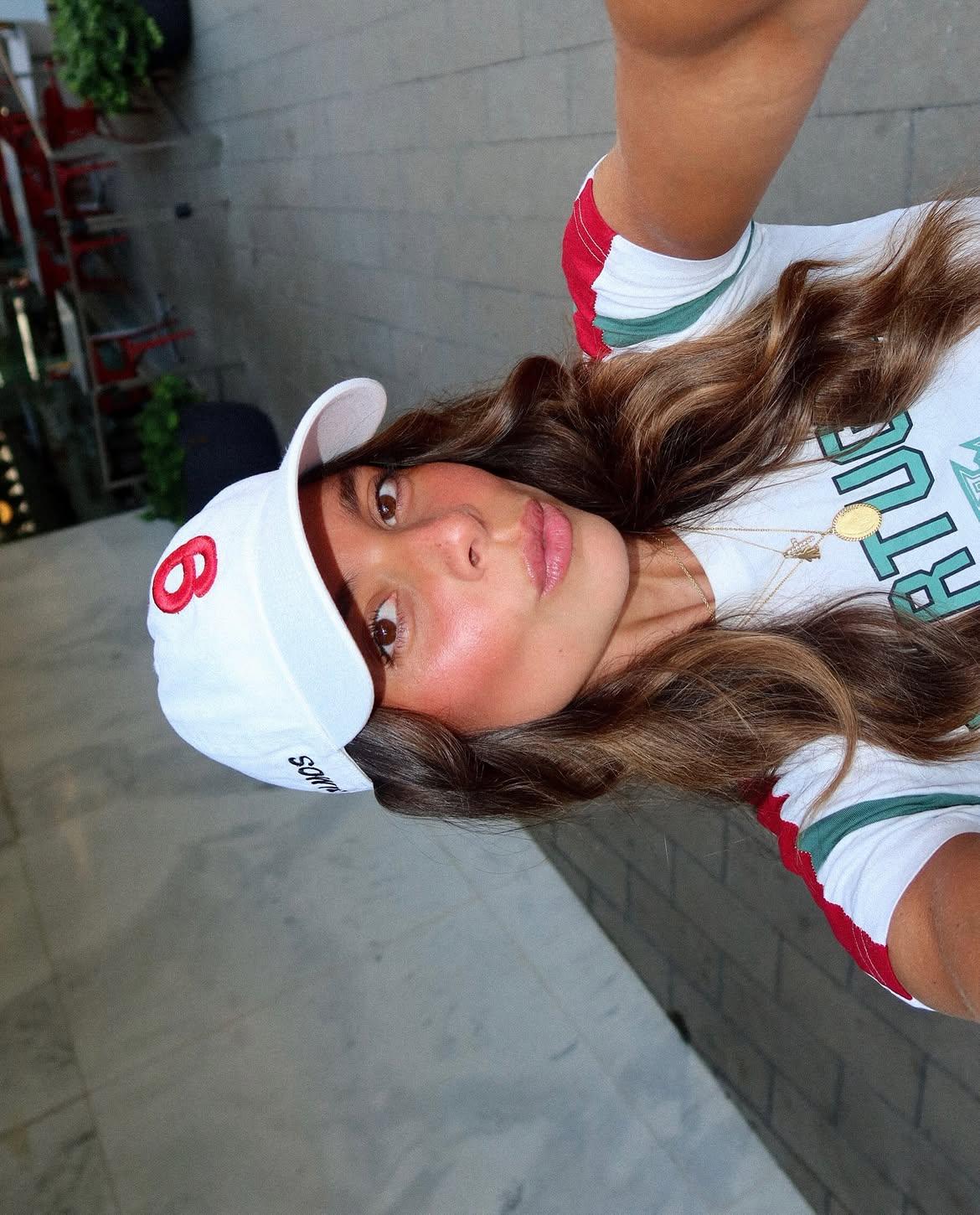 Margarida no apoio à Seleção nos Estados Unidos - foto: Instagram/Maguigas